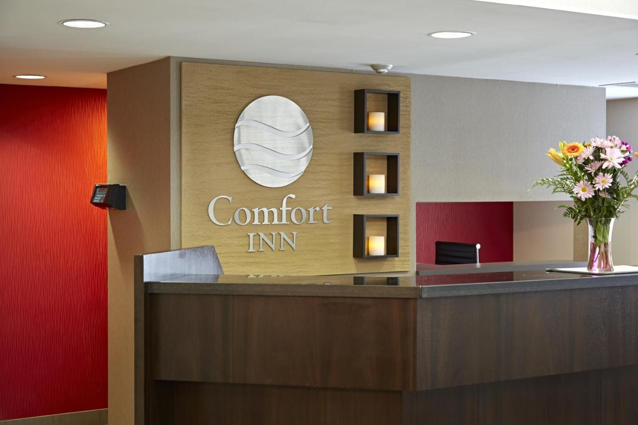 Comfort Inn Laval Exteriér fotografie