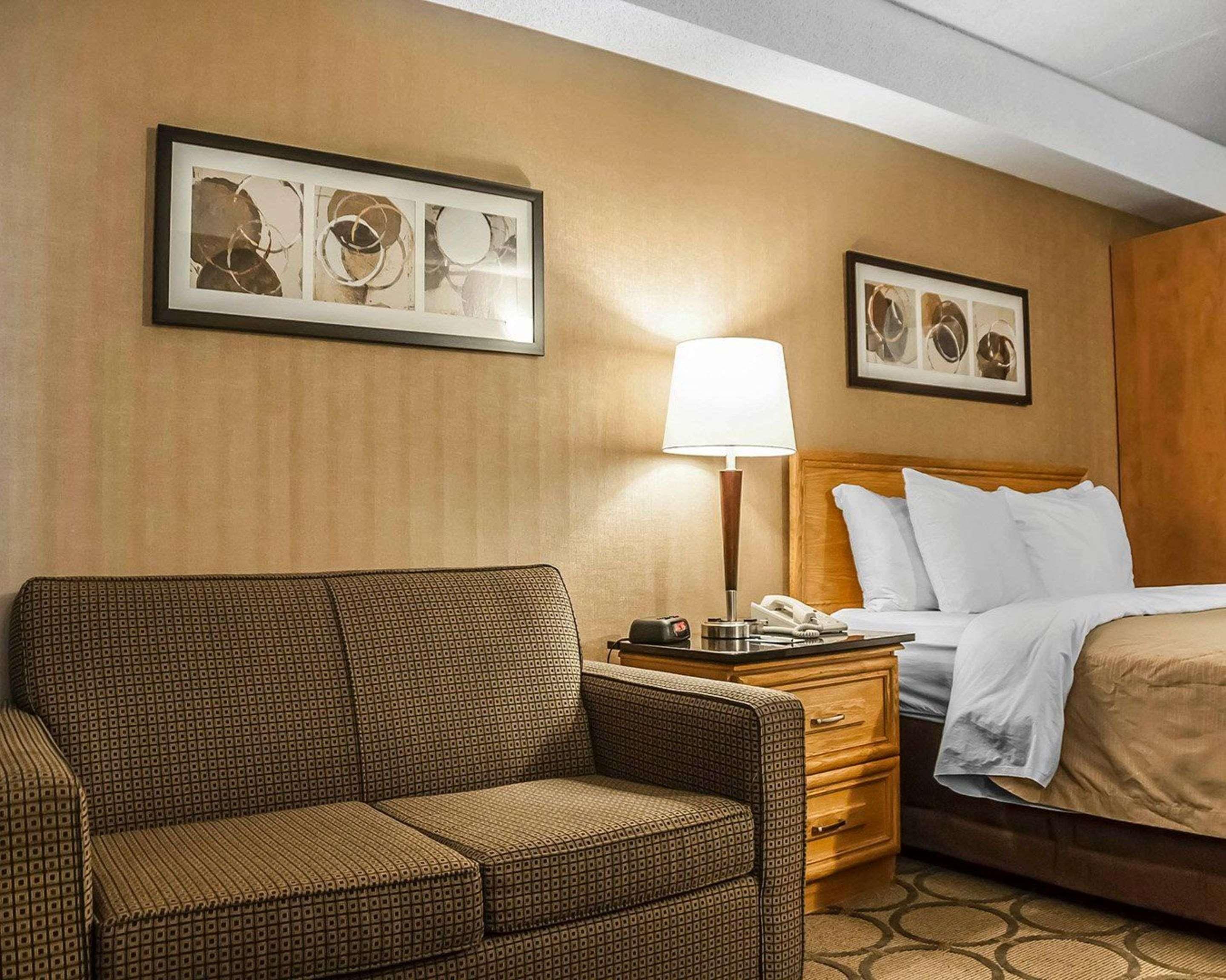 Comfort Inn Laval Exteriér fotografie